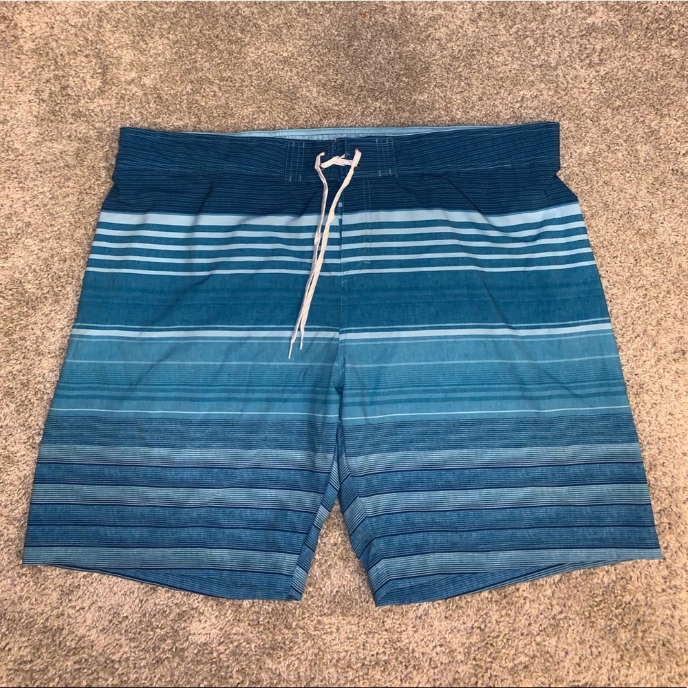 Ocean Coast Advantage Blue & White Swim Trunks 3X - Picture 3 of 10